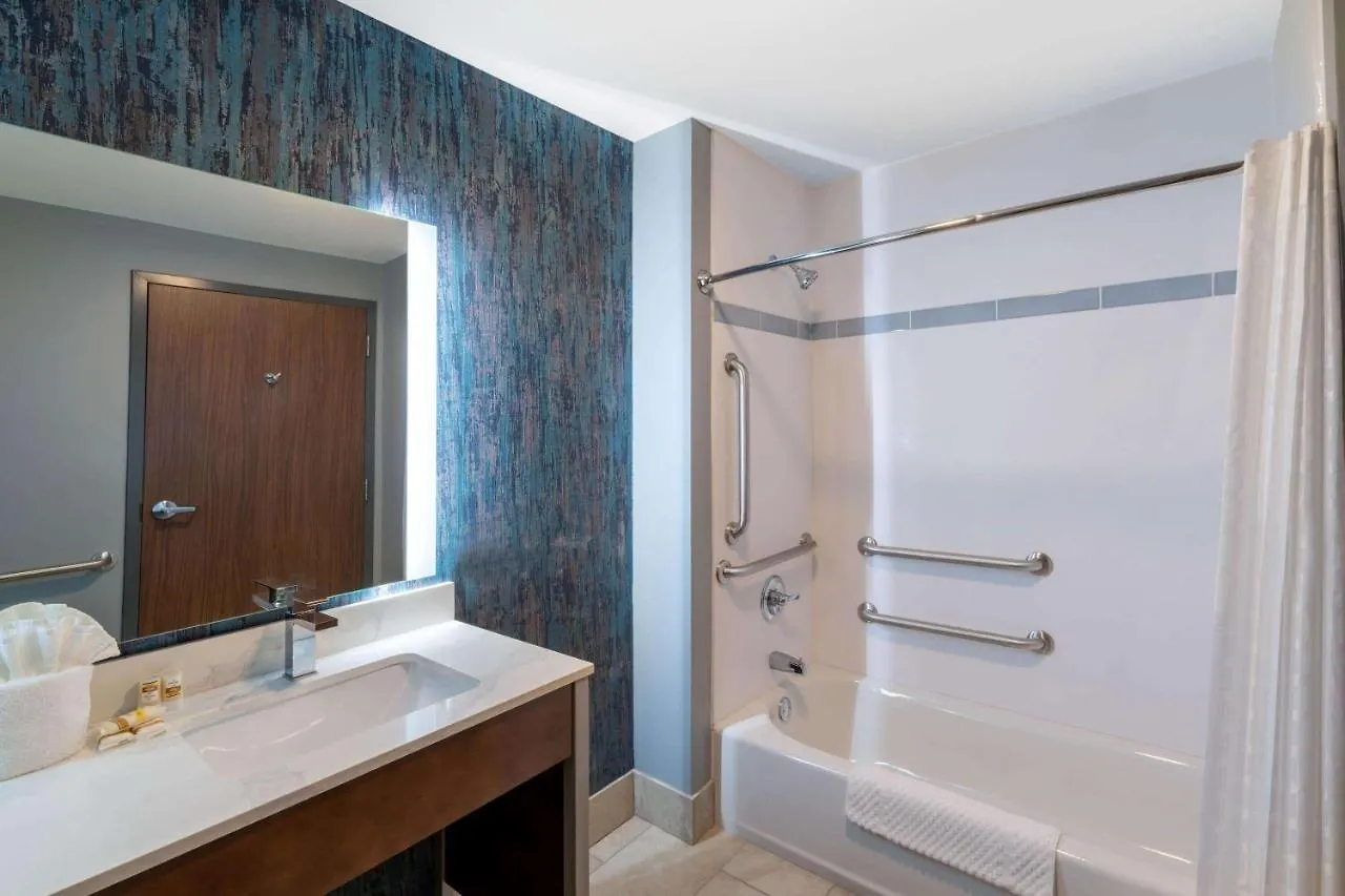 ** Hotel La Quinta Inn & Suites By Wyndham Louisville Ne - Old Henry Rd United States