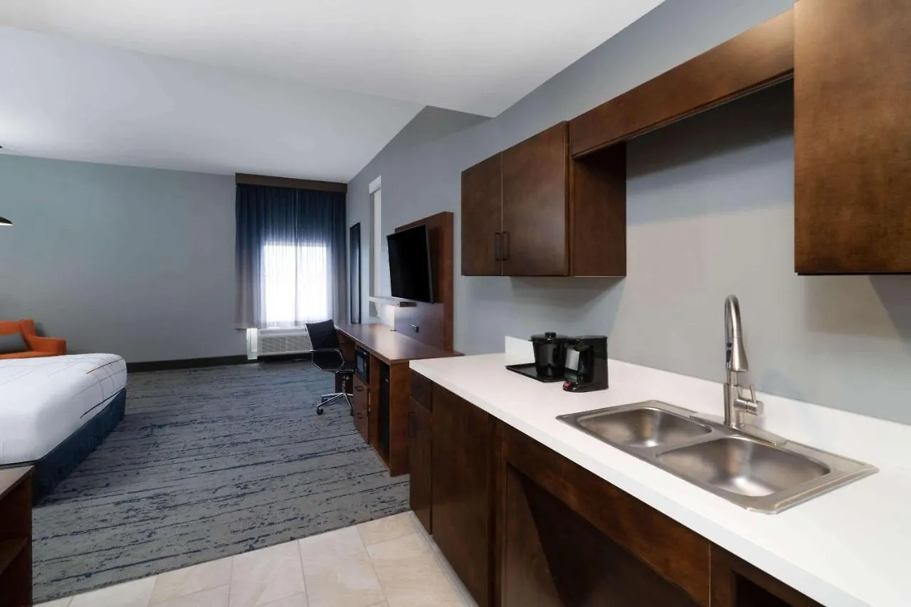 La Quinta Inn & Suites By Wyndham Louisville Ne - Old Henry Rd United States