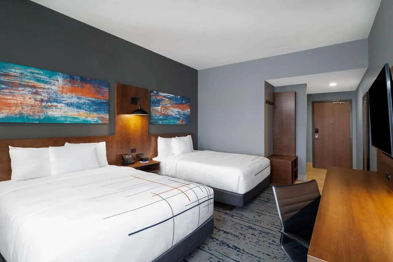 Hotel La Quinta Inn & Suites By Wyndham Louisville Ne - Old Henry Rd