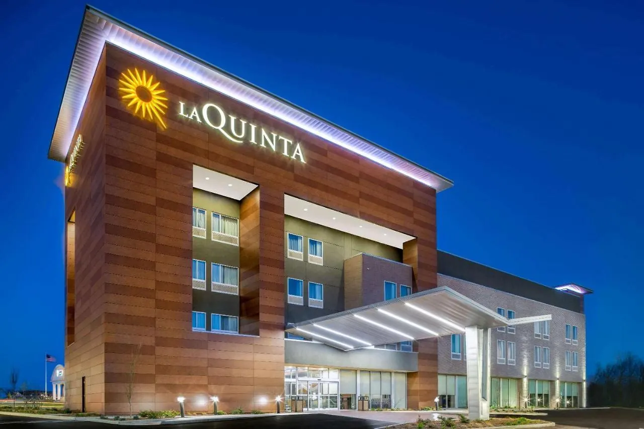 La Quinta Inn & Suites By Wyndham Louisville Ne - Old Henry Rd location